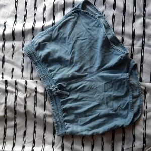 3/$15 Juicy Couture shorts